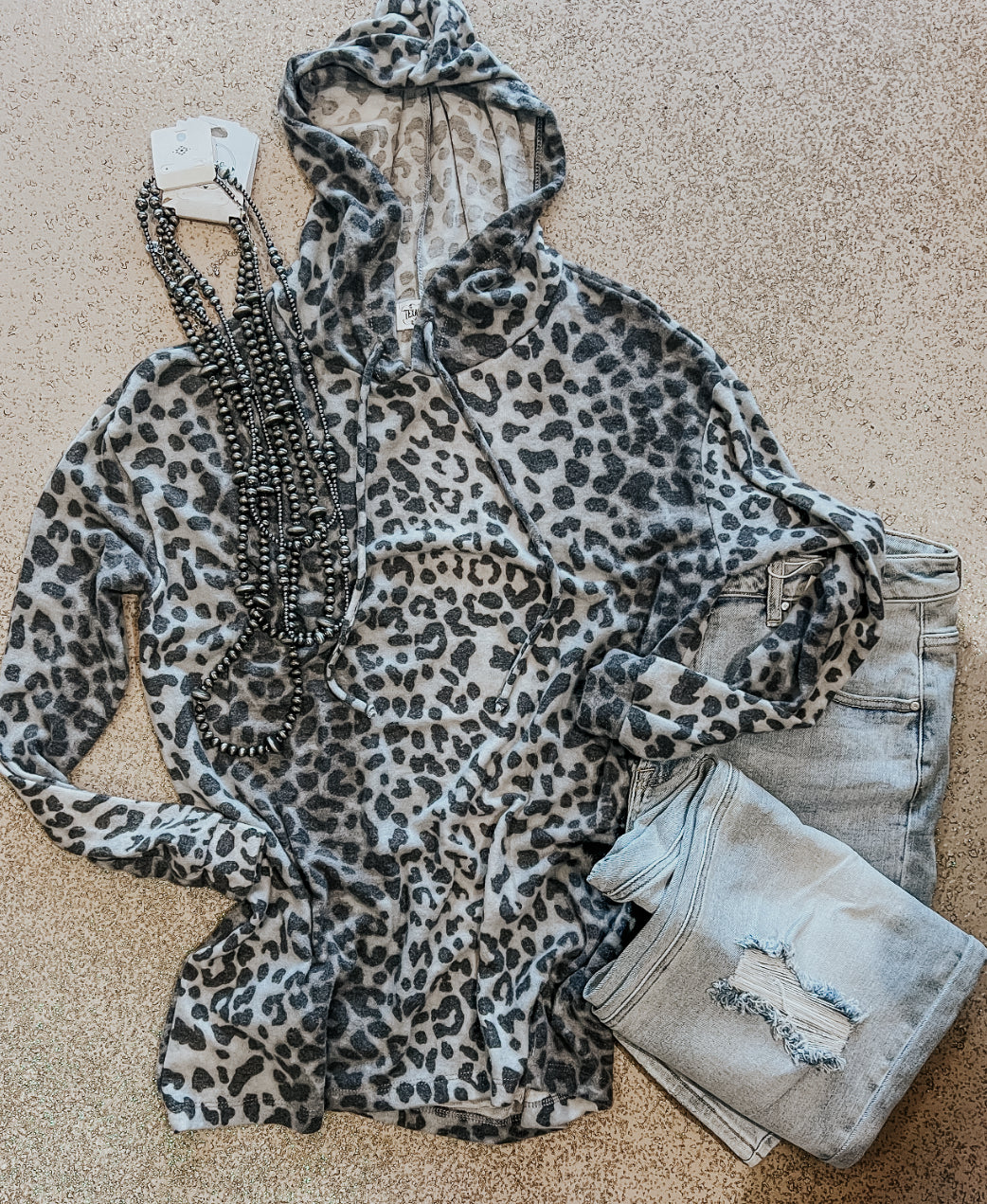 Leopard lightweight fleece pullover