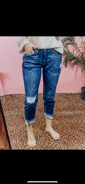 Boyfriend distress high rise denim kancan