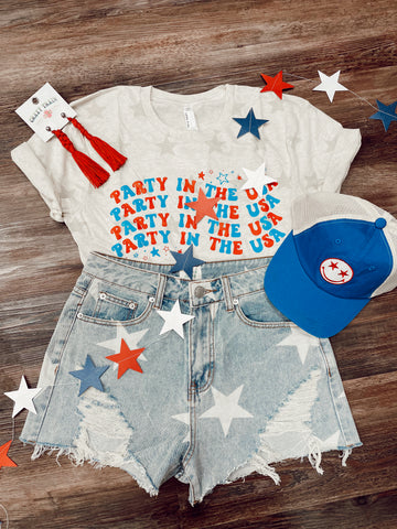 Star distress denim shorts